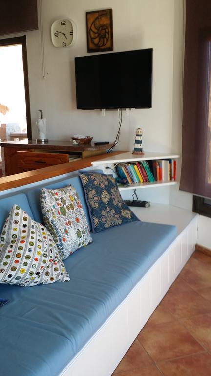 Vivienda Vacacional La Roca La Restinga Ngoại thất bức ảnh